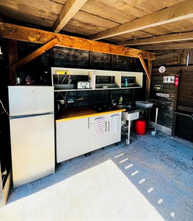 5 acre lake kitchen